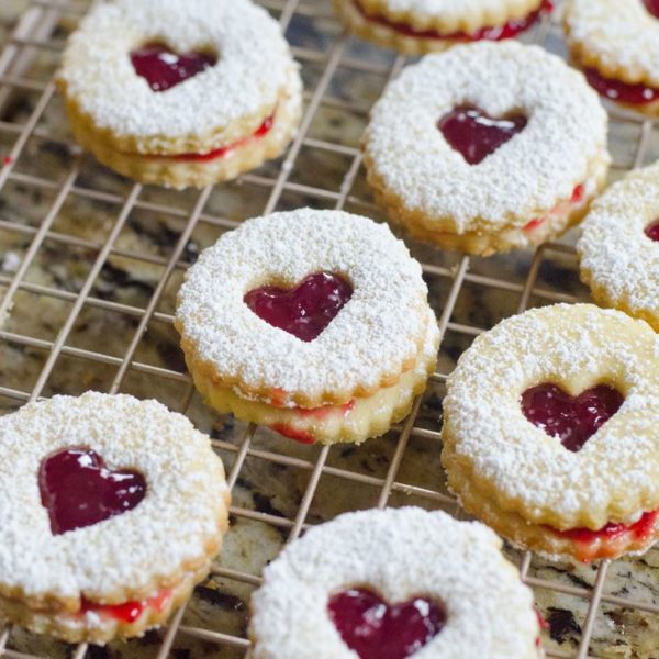 Lingonberry Linzer Cookies - Mooshu Jenne