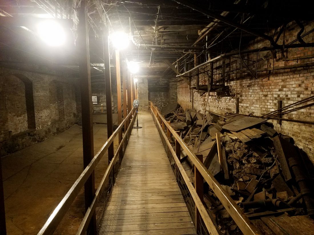 seattle underground night tour