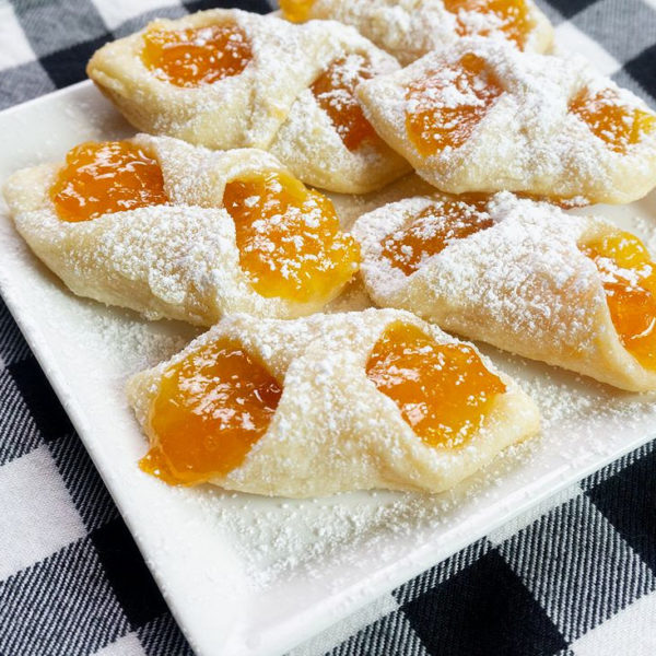 Polish Kolaczki Apricot Cookies - Mooshu Jenne