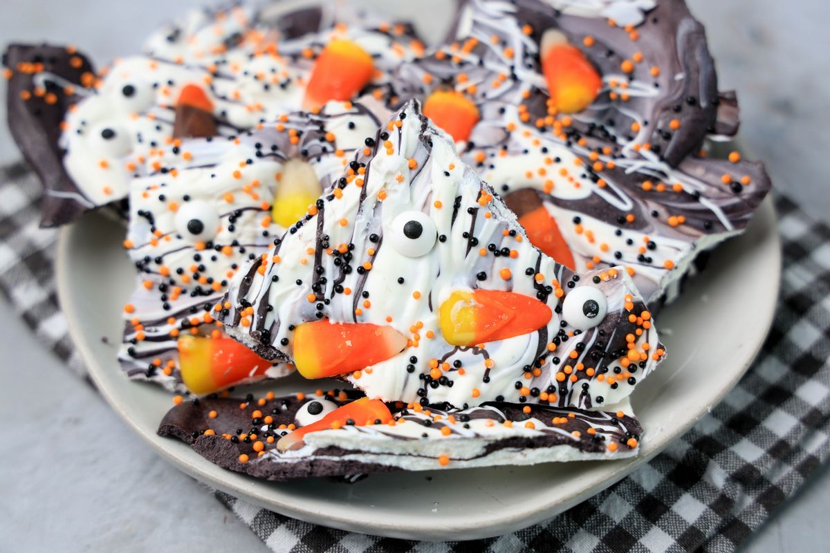 Vintage Halloween Candy Bark - Mooshu Jenne